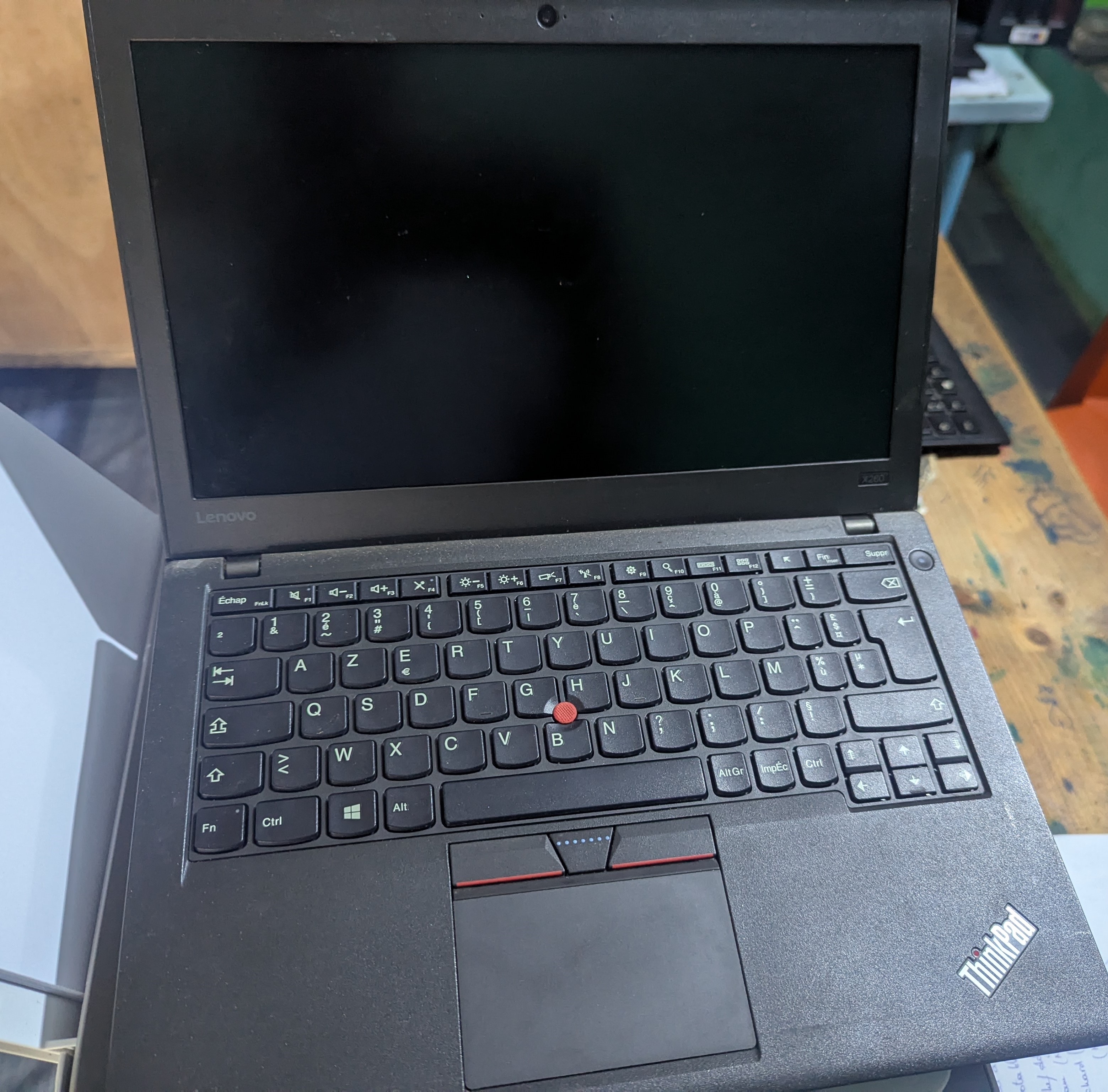 Photo de Ordinateur Lenovo perdu à l’aéroport